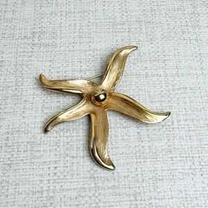 Vintage Pastelli Gold Tone Starfish Brooch